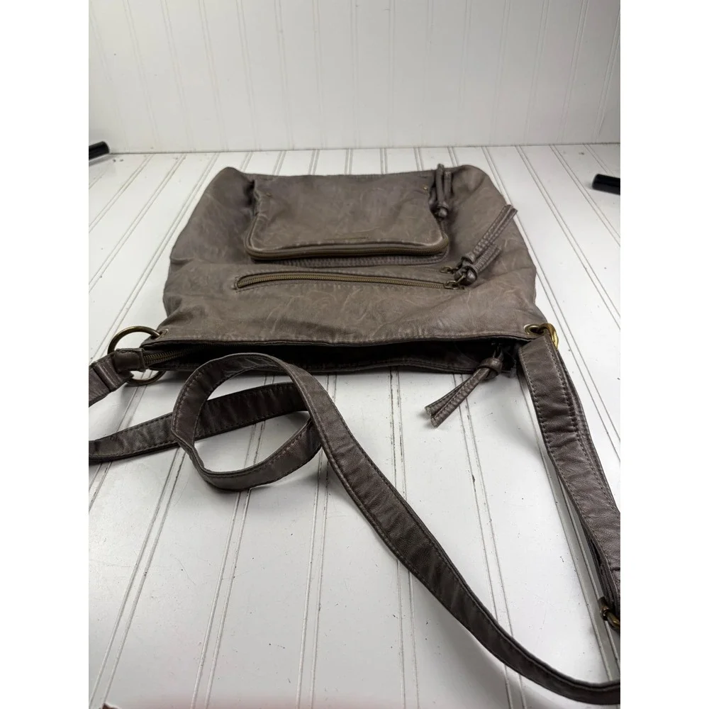 Stone & Co Vintage Y2K Taupe Distressed Slouchy Leather Shoulder Crossbody Bag